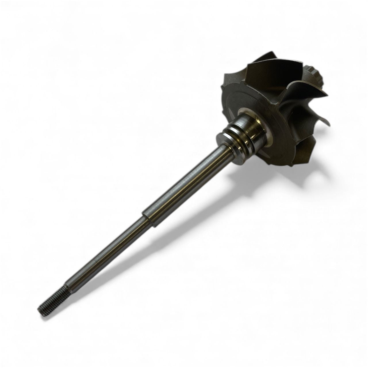 Shaft and wheel IH-02-0051