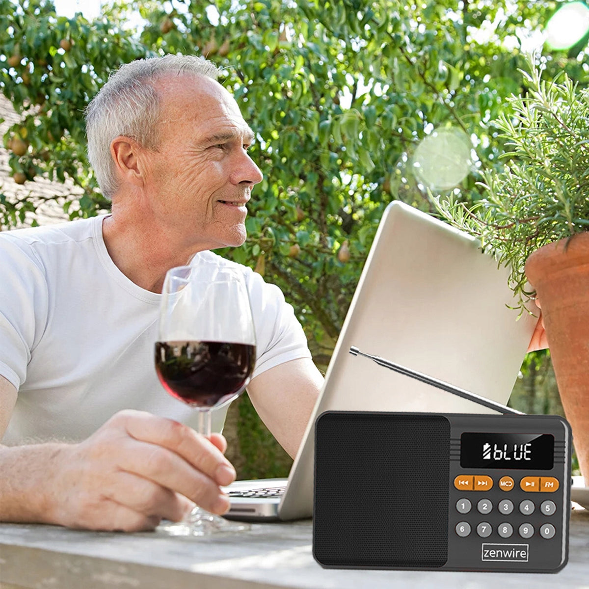 Mini FM Radio Bluetooth Przenośne Battery-Powered Kitchen Speaker Bezprzewodowy Zenwire YSF-005BT